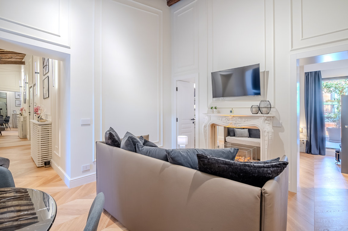 Casa Vacanze Fontana di trevi Piazza di Spagna Roma(4) (FILEminimizer)